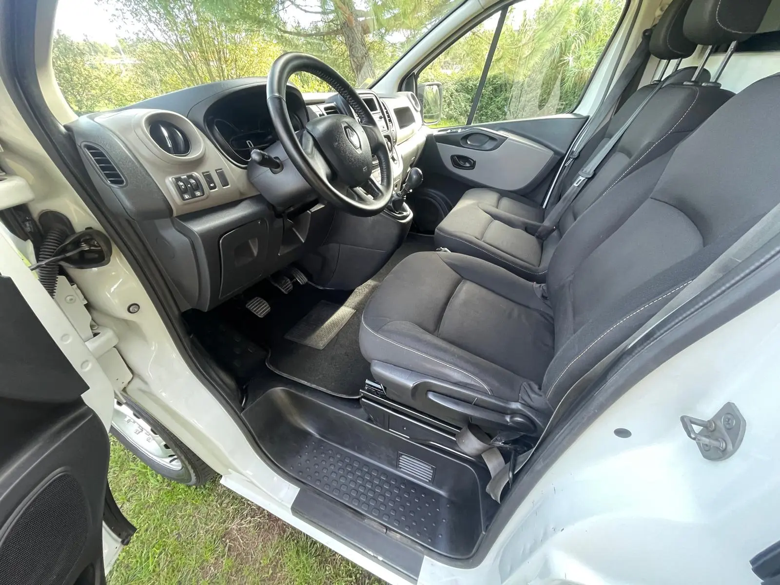 Renault Trafic Combi L1H1 Authentique 61