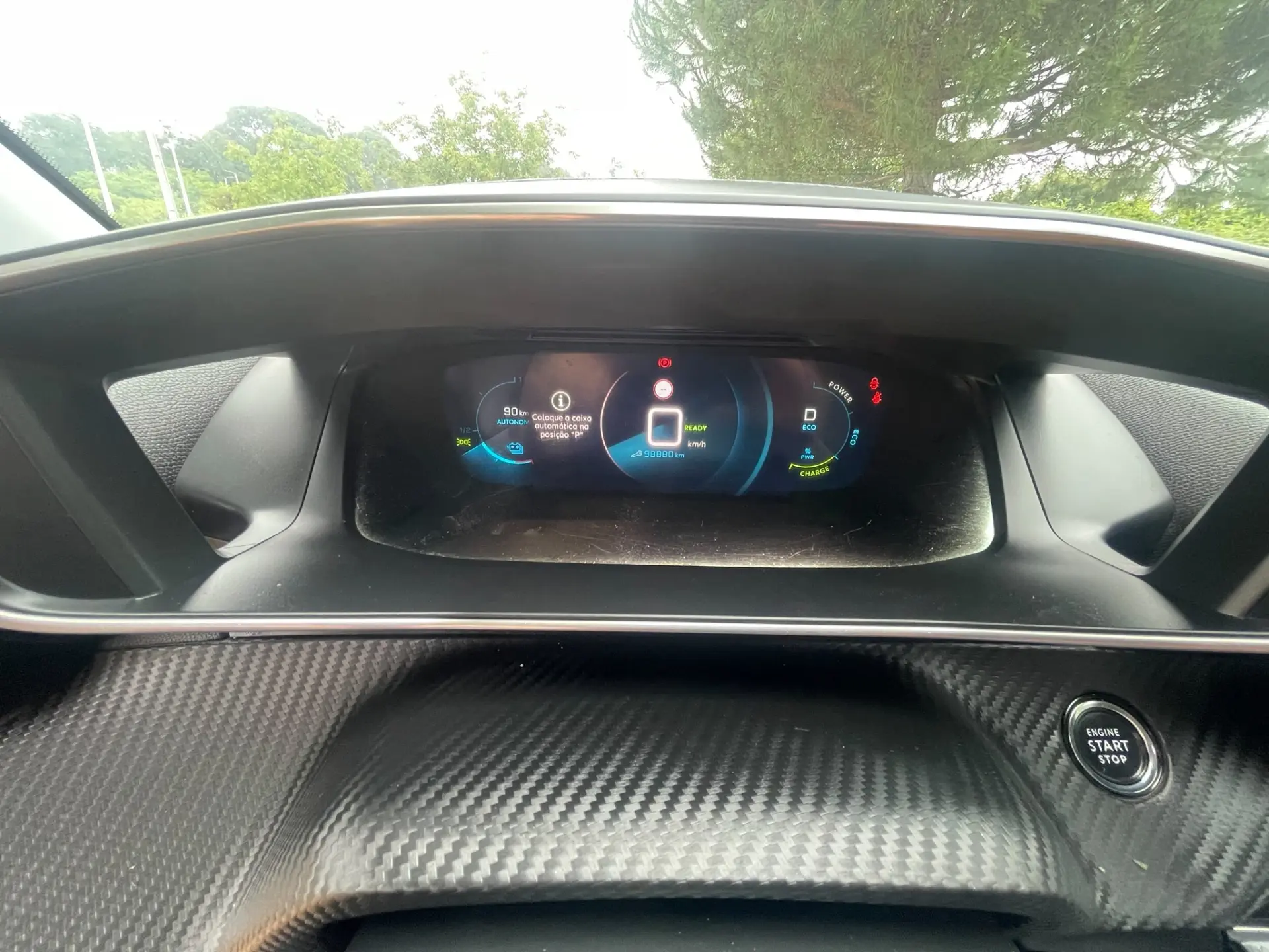 Peugeot e-2008 Allure 30