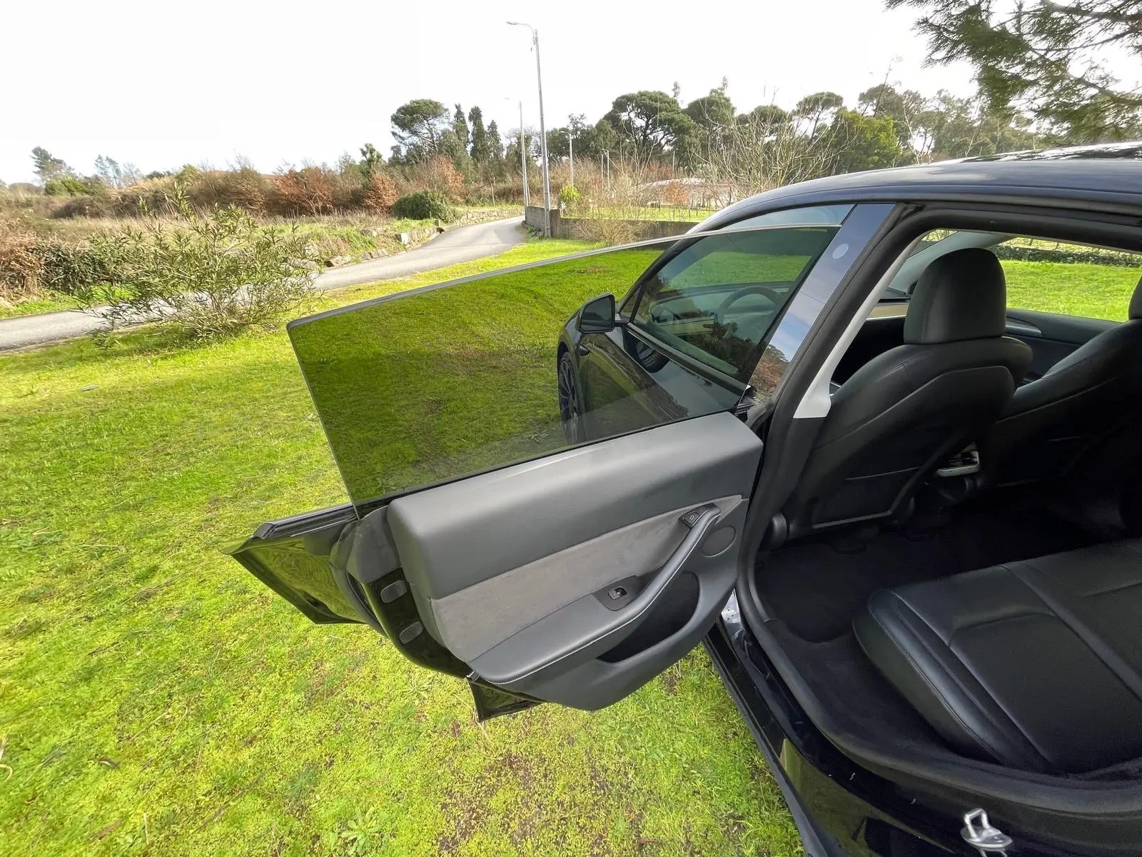 Tesla Model Y Performance Tração Integral 27