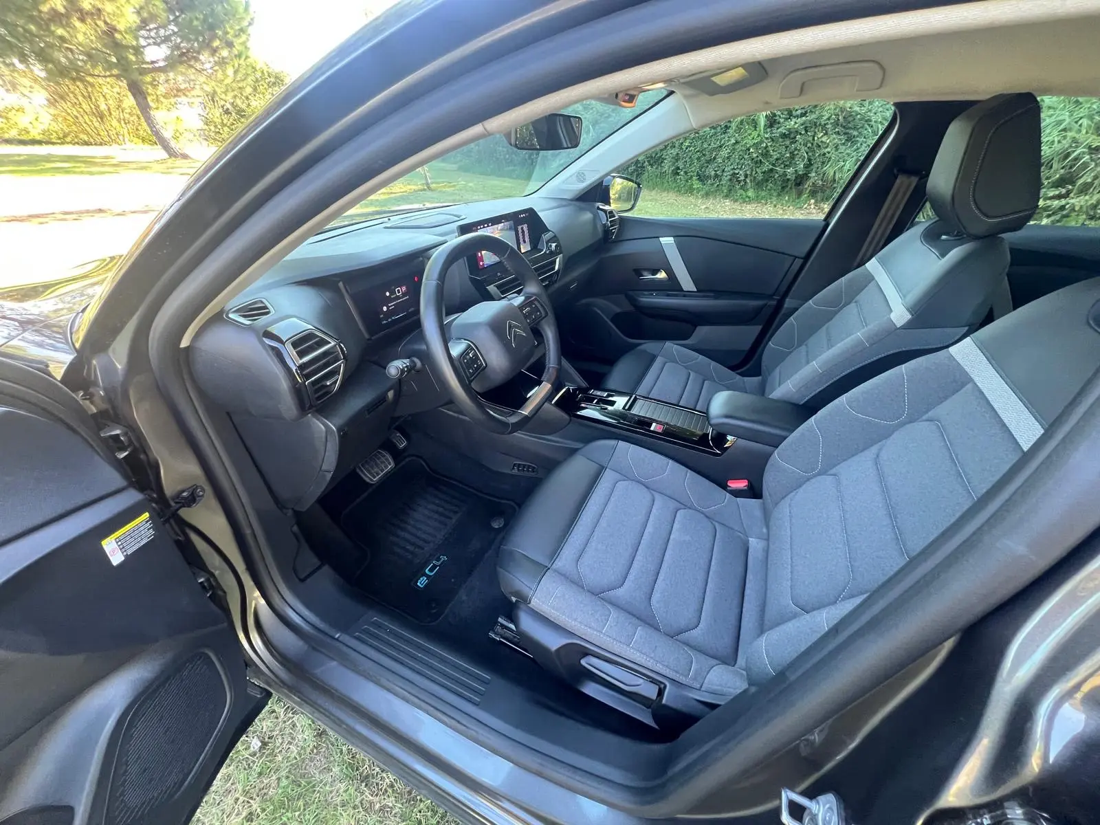 Citroen e-C4 136 PLUS 25