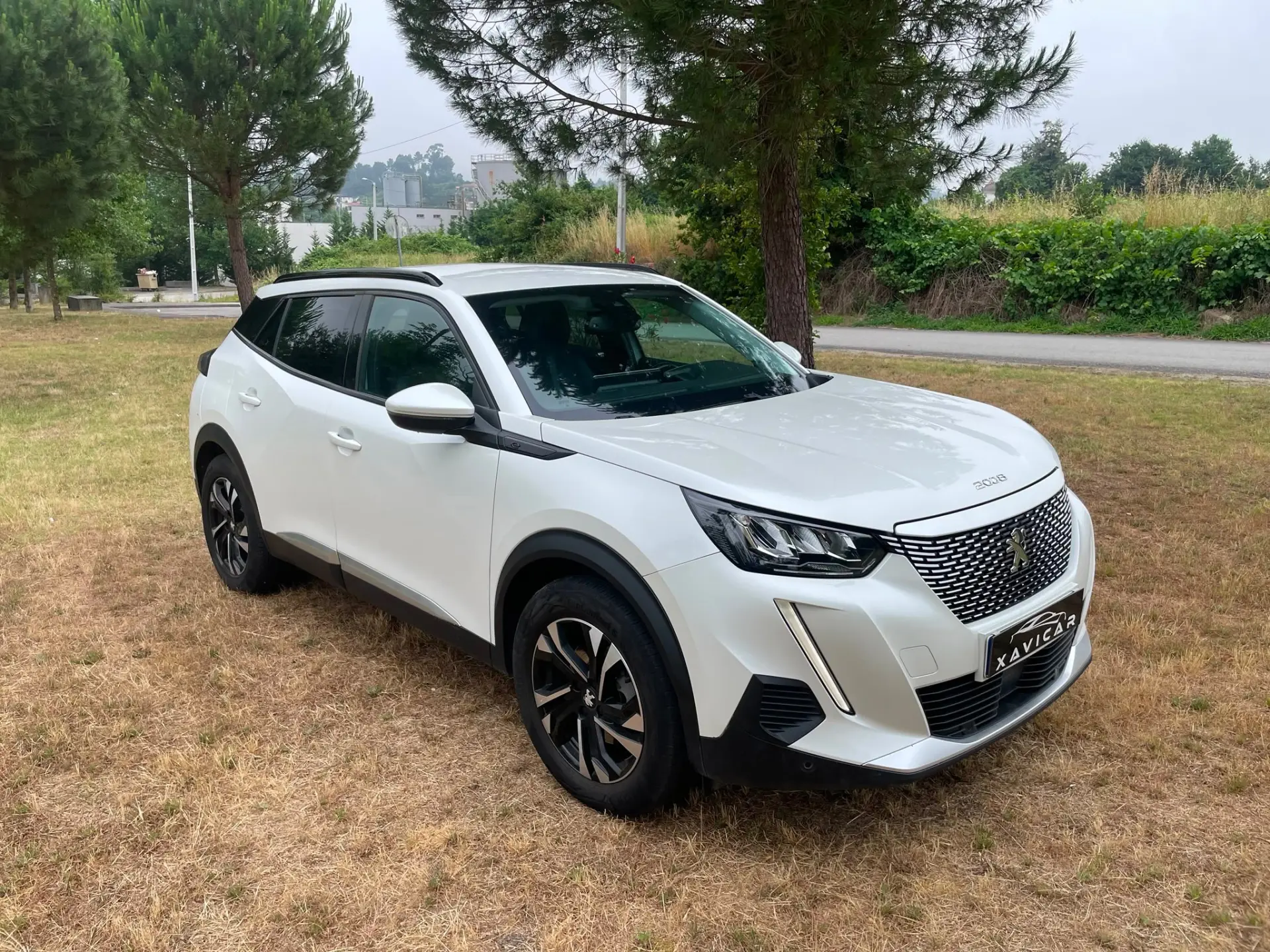 Peugeot e-2008 Allure 6