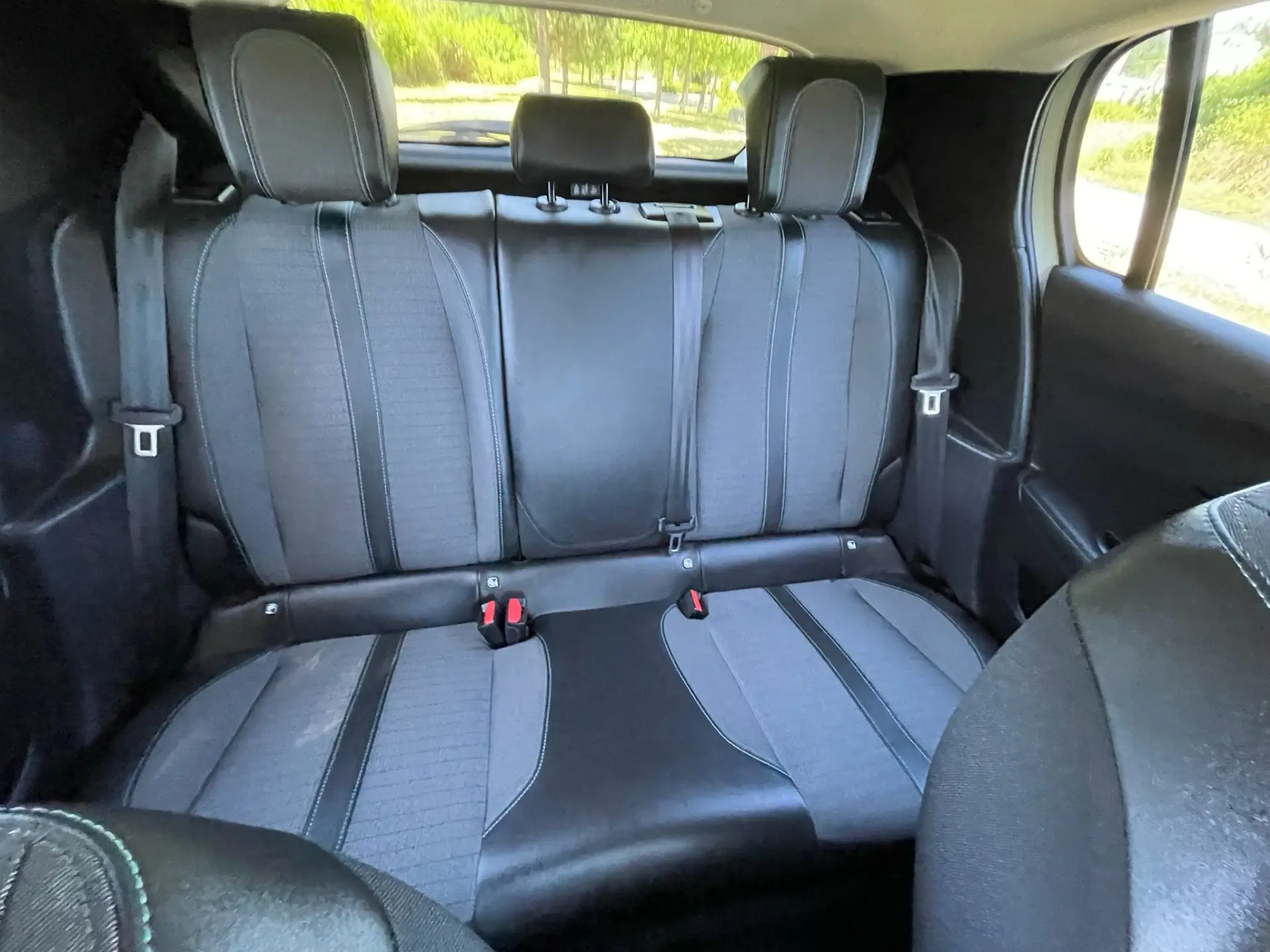 Peugeot e-208 50 kWh Allure 32