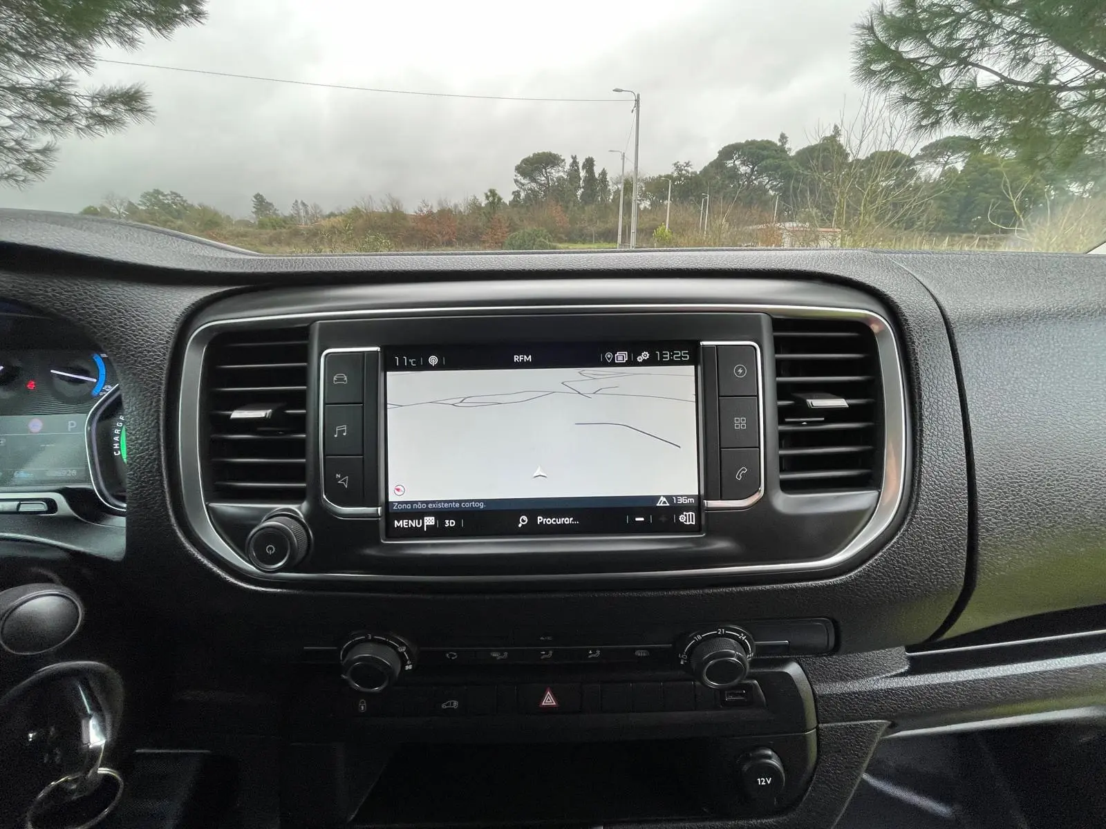 Citroën e-Jumpy Longa (75-kWh) 8