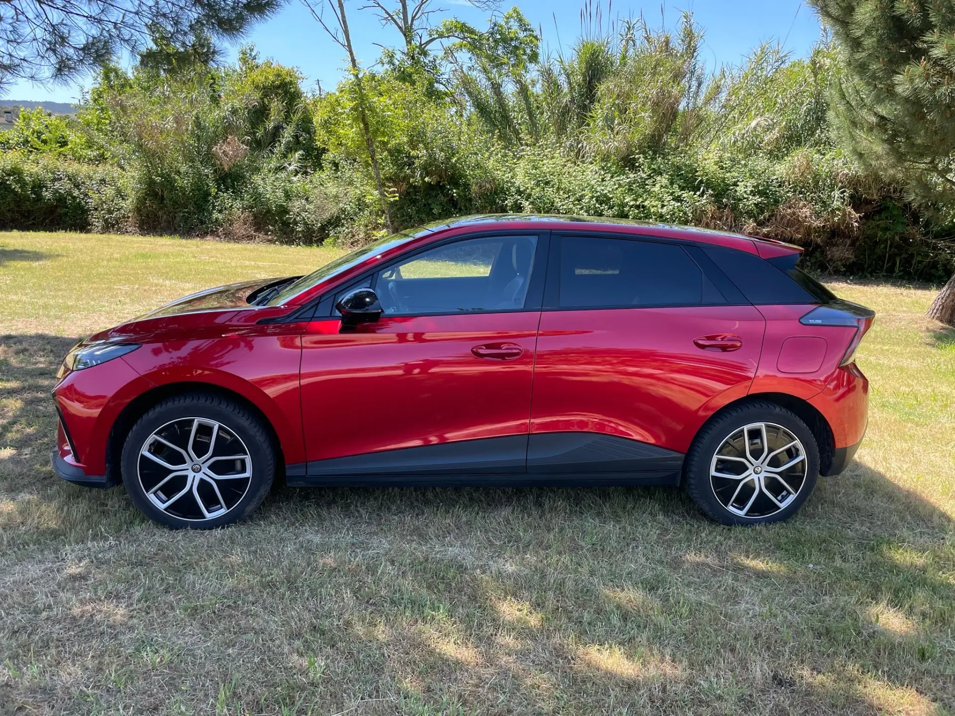 MG MG4 77 kWh Extended Range Luxury 20