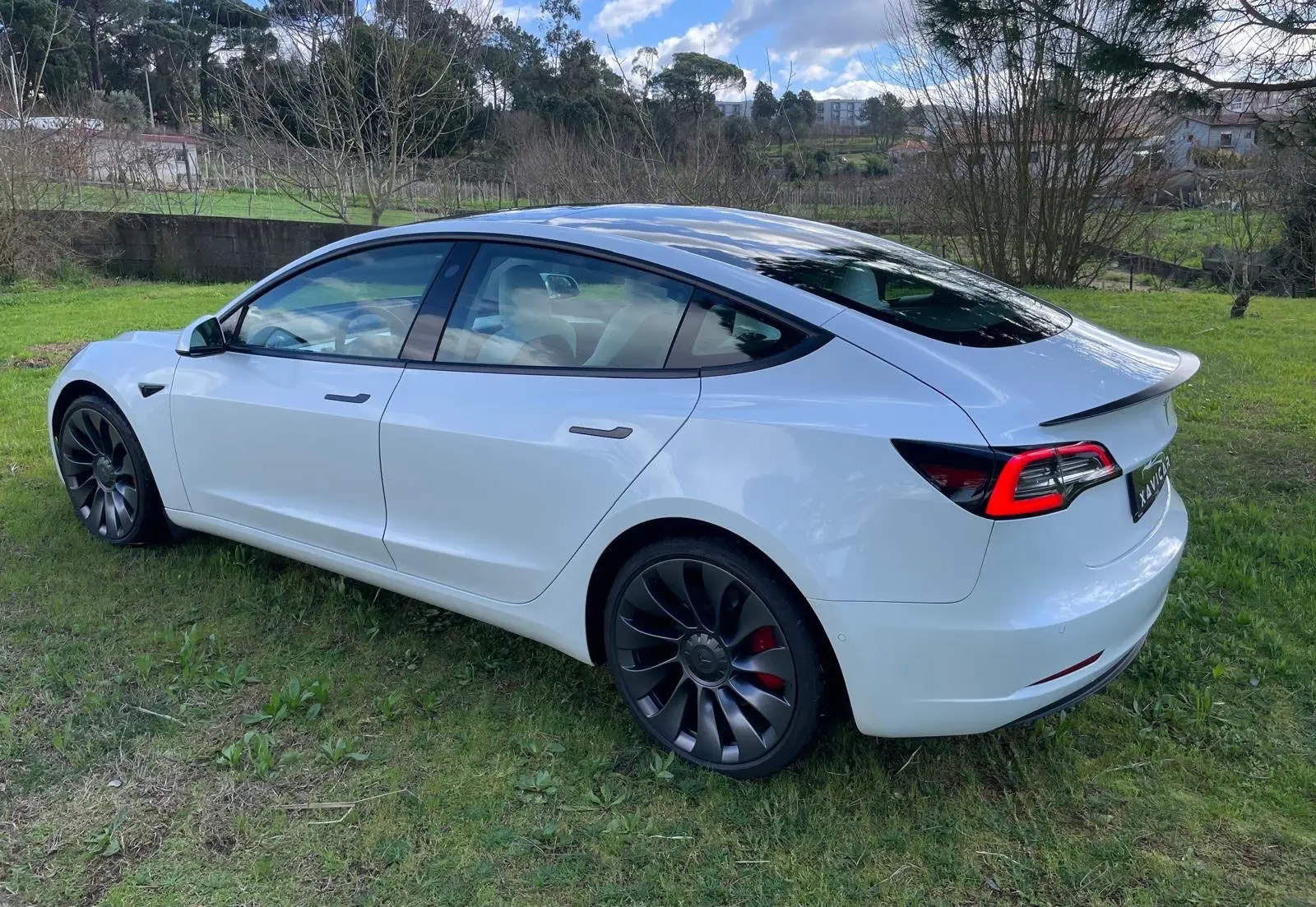 Tesla Model 3 Long Range AWD Dual Motor Performance 38
