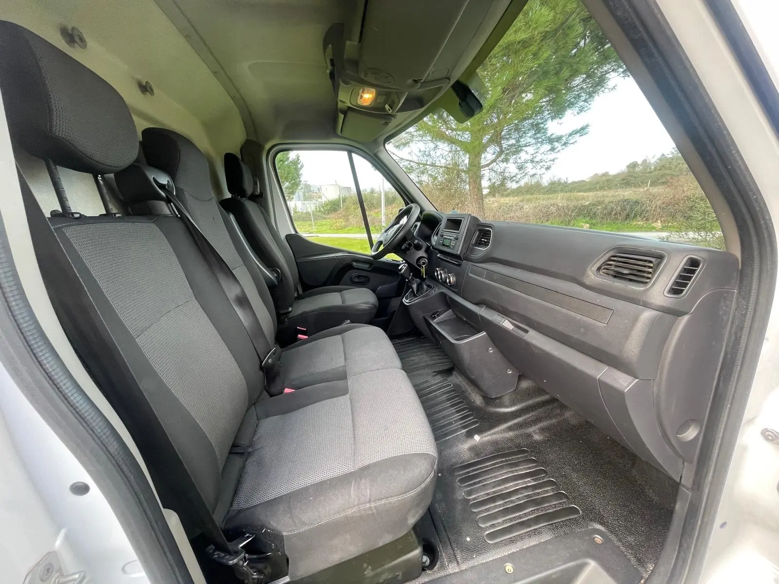 Renault Master 2.3 dCi L1H2 3.3T 19