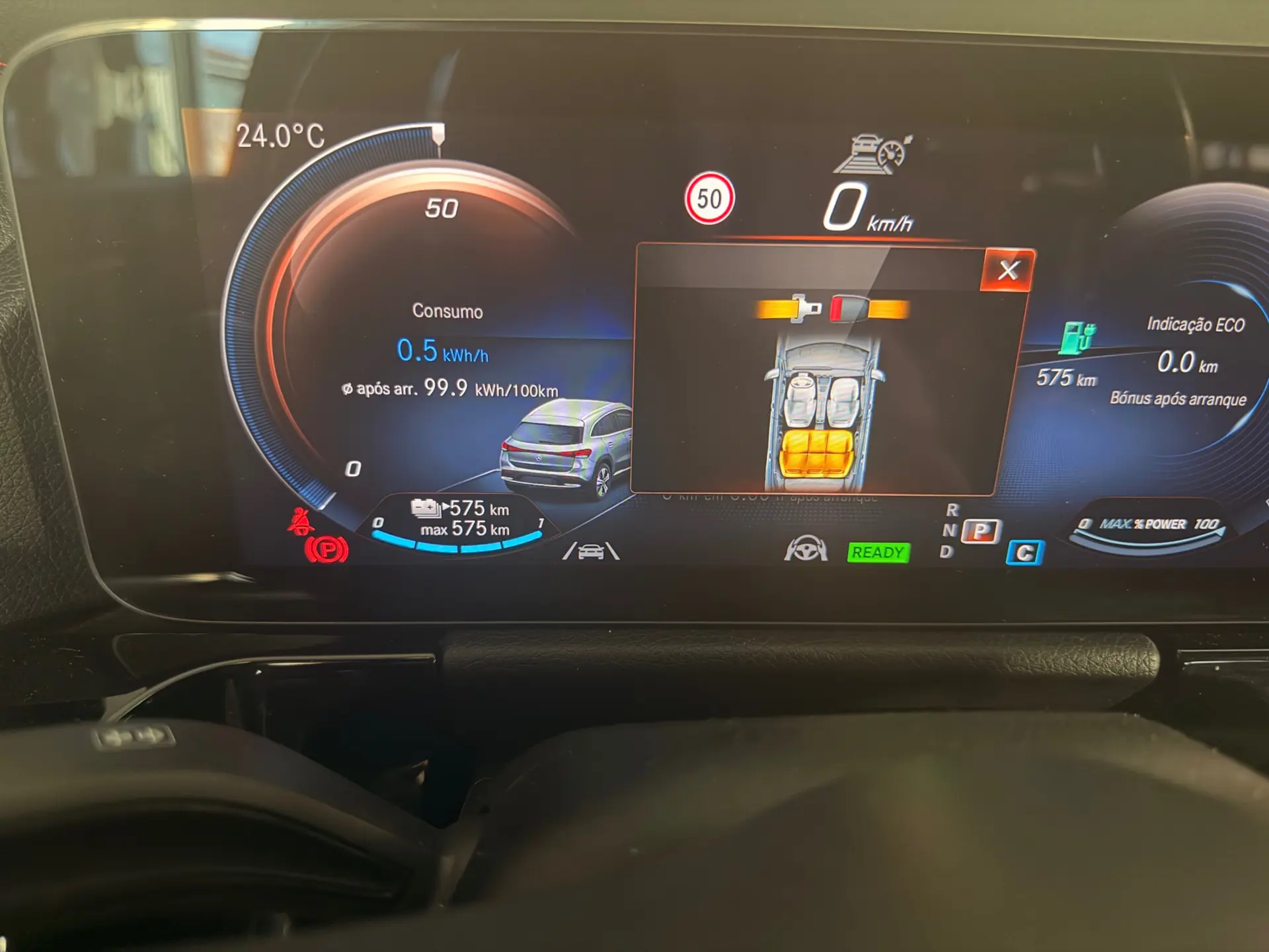 Mercedes-Benz EQA 250+ AMG Line 47