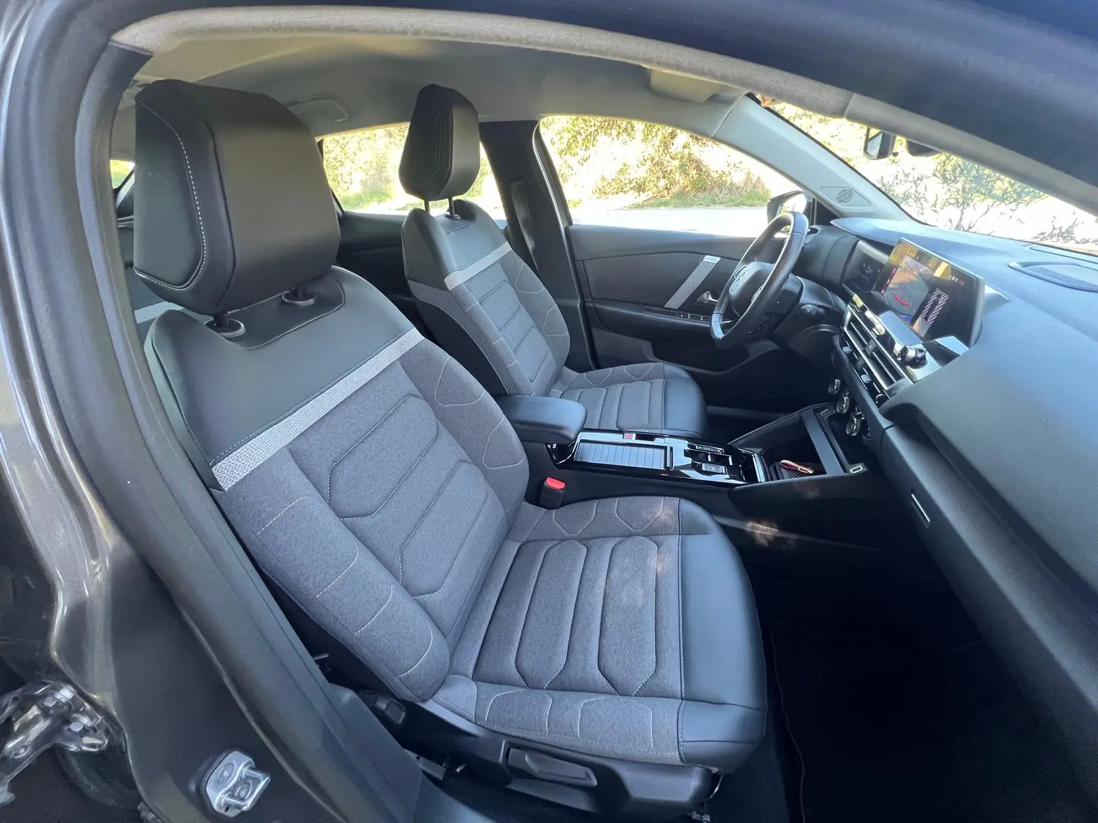 Citroen e-C4 136 PLUS 14