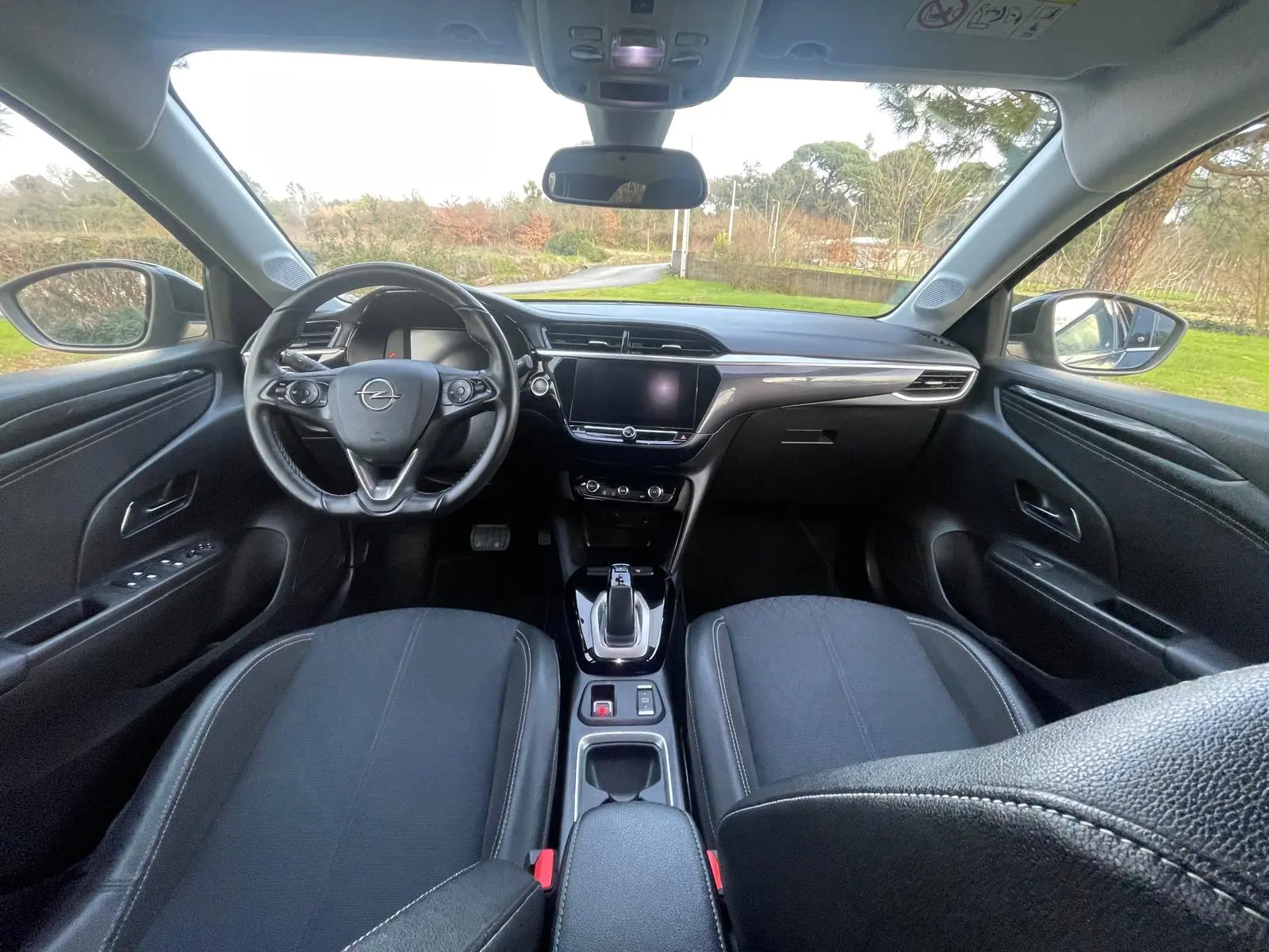 Opel Corsa-e Elegance 12