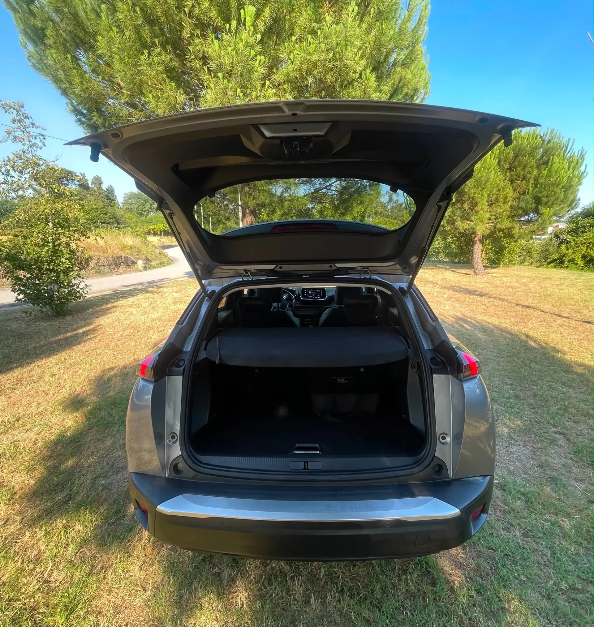 Peugeot e-2008 Allure 25