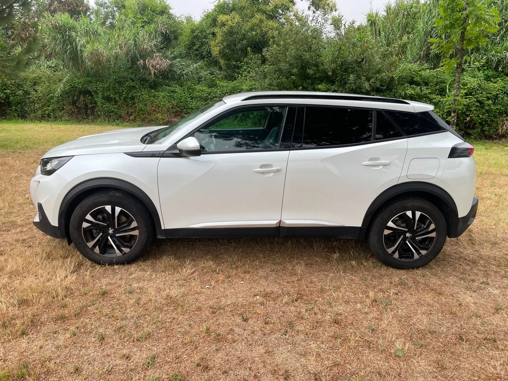 Peugeot e-2008 Allure 3