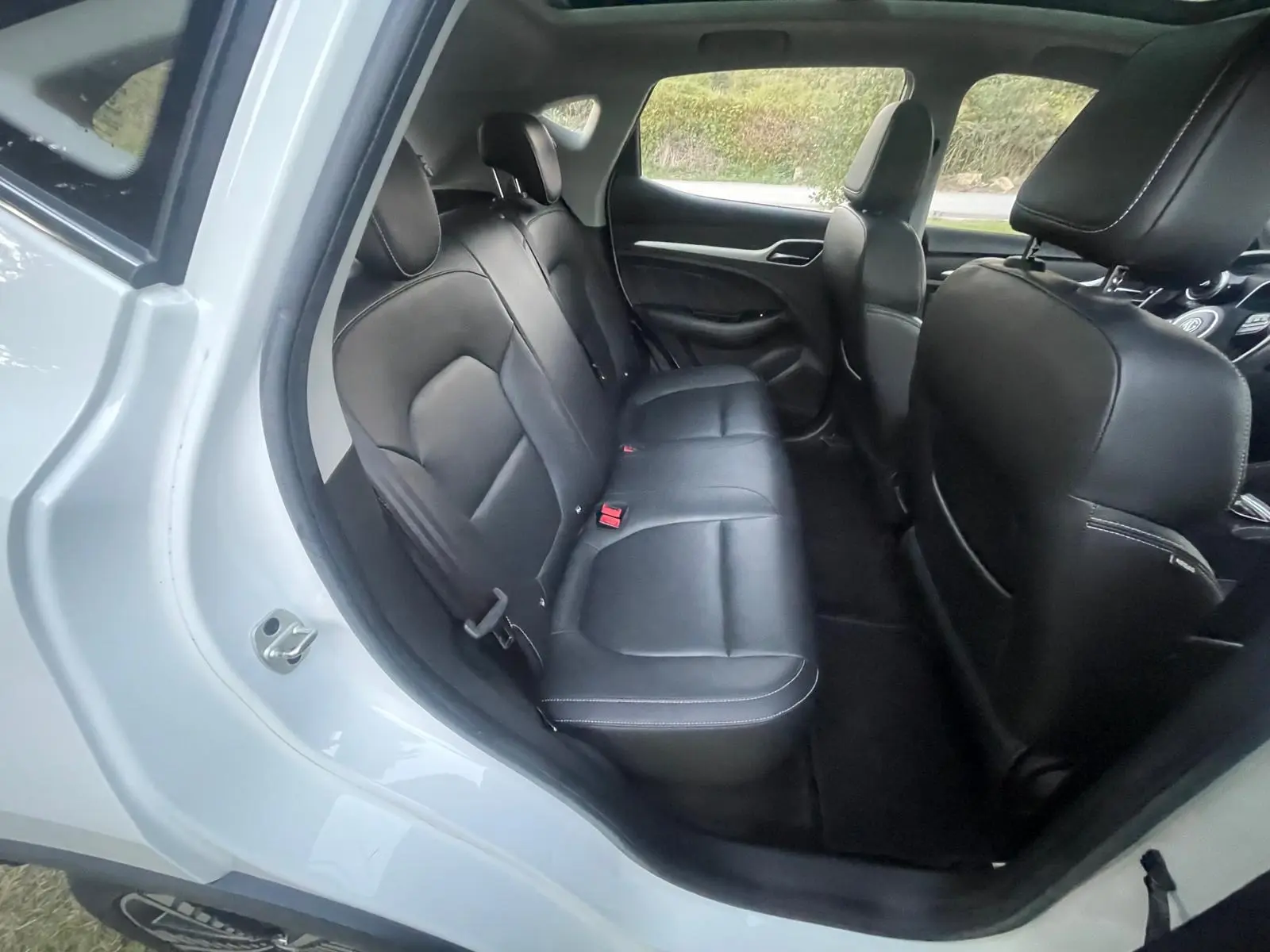 MG ZS Luxury 46