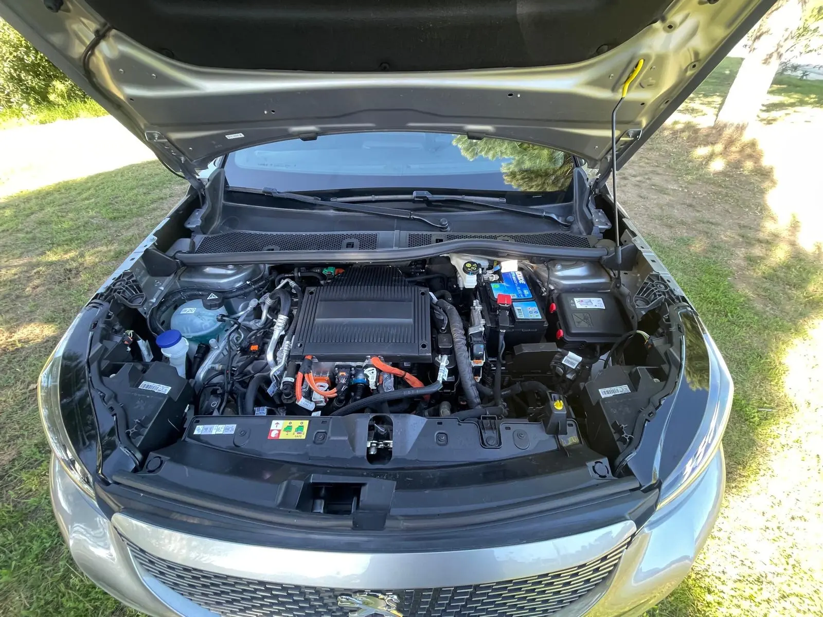 Peugeot e-2008 50 kWh GT 34