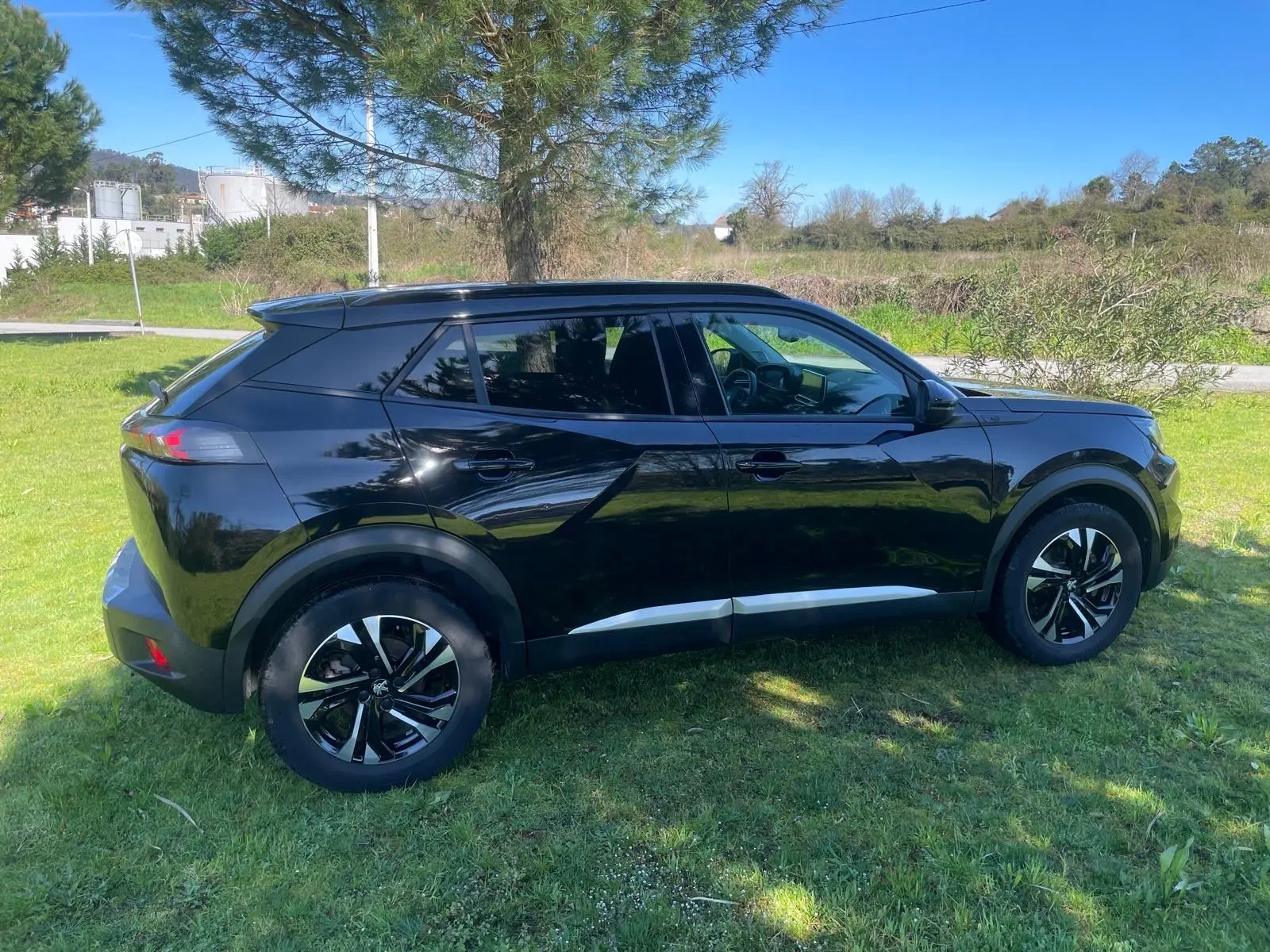 Peugeot e-2008 50 kWh Allure 13