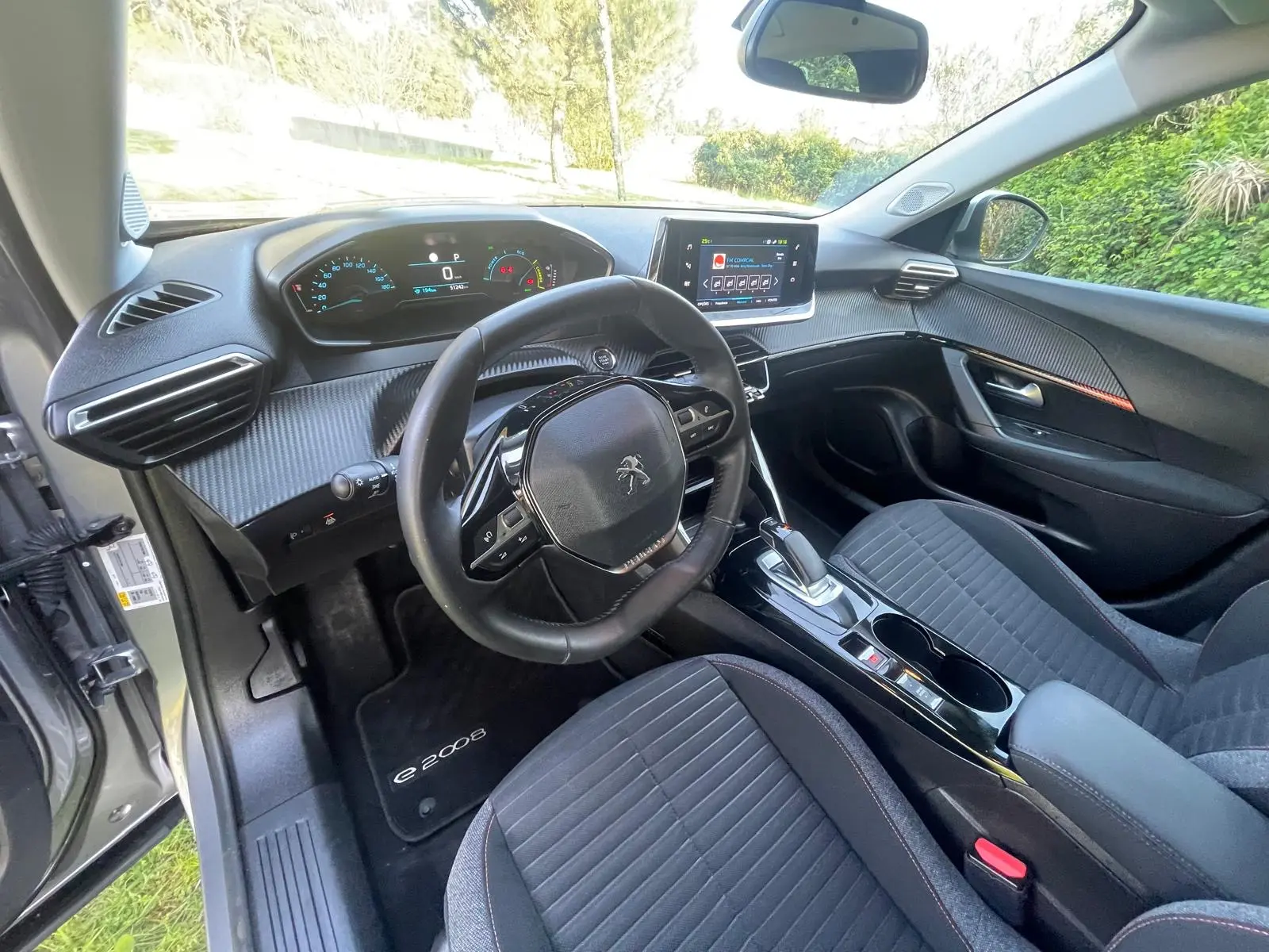 Peugeot e-2008 50 kWh Active 17