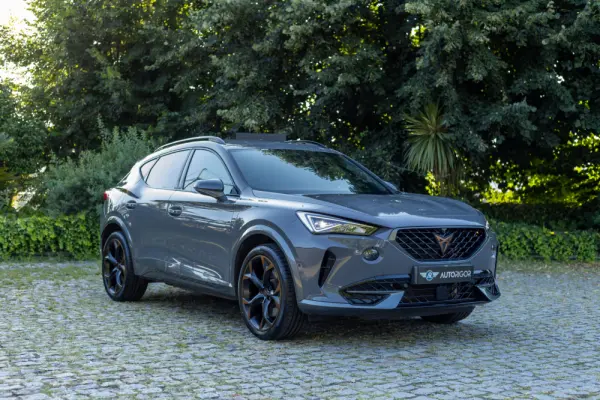 Cupra Formentor 1.4 e-Hybrid DSG VZ 4