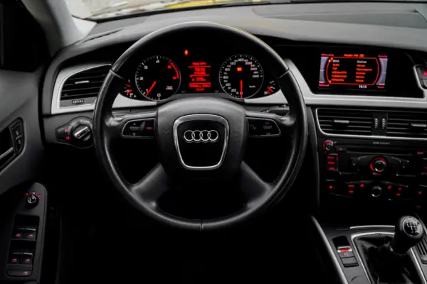 Audi A4 2.0 TDI 16