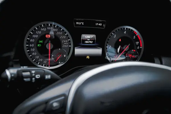 Mercedes-Benz A 160 d Urban 21
