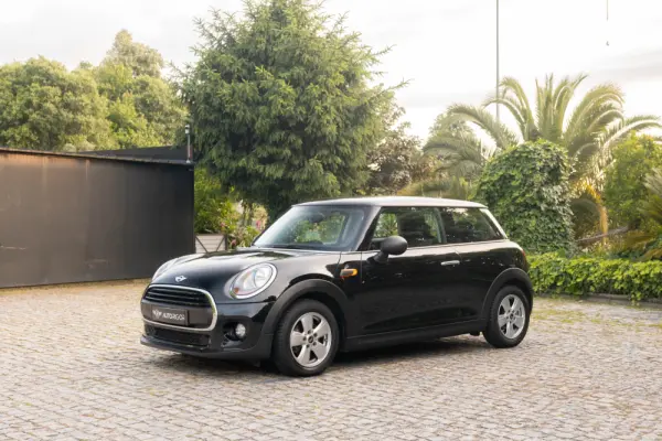 MINI 3 Portas One 3