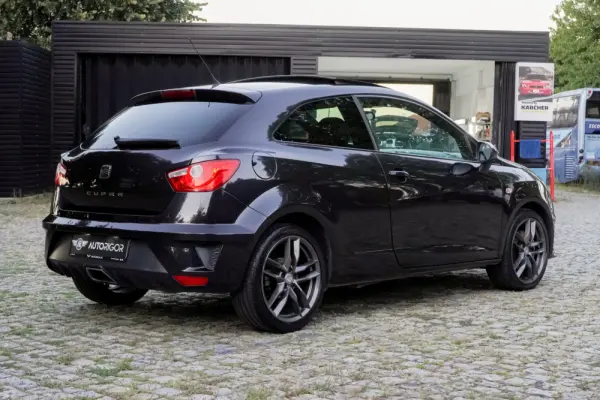 SEAT Ibiza Cupra 5