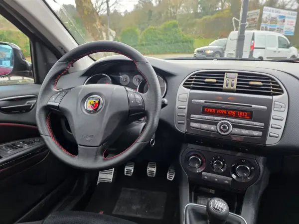 Fiat Bravo 1.4 T-Jet 16V Sport R 14