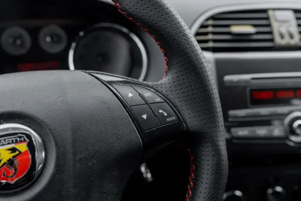 Fiat Bravo 1.4 T-Jet 16V Sport R 17