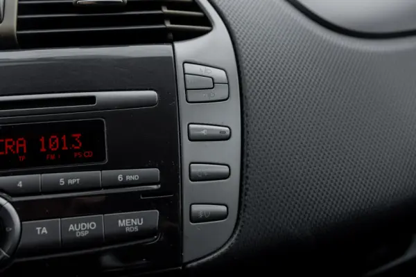 Fiat Bravo 1.4 T-Jet 16V Sport R 21