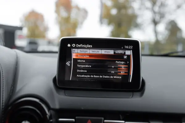 Mazda CX-3 1.5 Skyactiv-D Evolve HS Navi 32