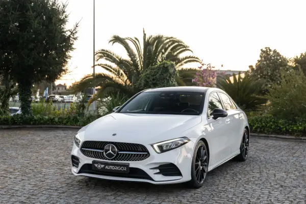 Mercedes-Benz A 180 d AMG Line Aut. 2