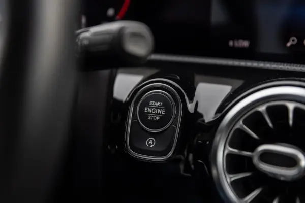 Mercedes-Benz A 180 d AMG Line Aut. 42