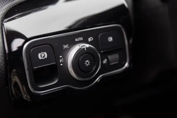 Mercedes-Benz A 180 d AMG Line Aut. 50