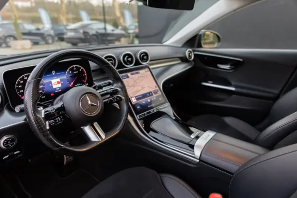 Mercedes-Benz C 220 d AMG Line 13