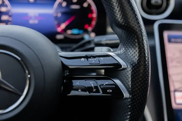 Mercedes-Benz C 220 d AMG Line 27