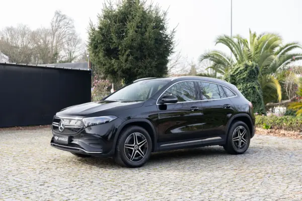 Mercedes-Benz EQA 250 AMG Line 3
