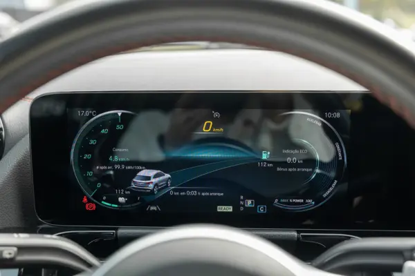 Mercedes-Benz EQA 250 AMG Line 20