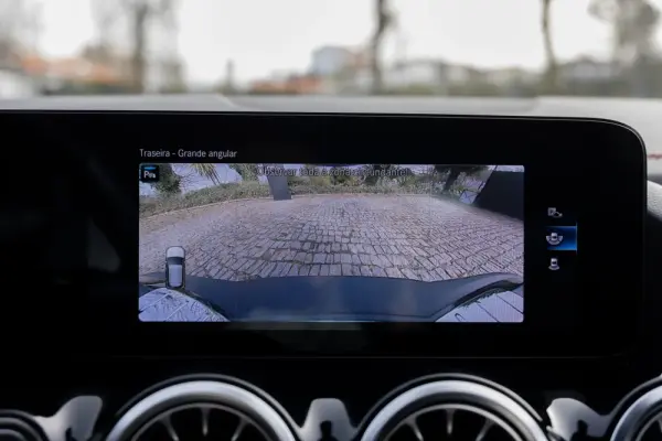 Mercedes-Benz EQA 250 AMG Line 24