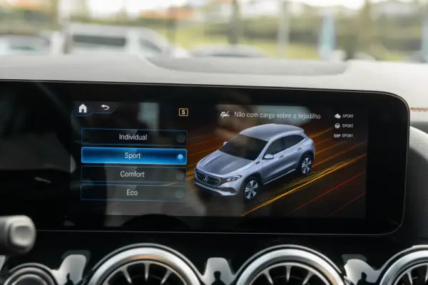 Mercedes-Benz EQA 250 AMG Line 29