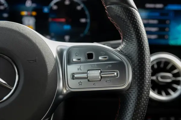 Mercedes-Benz EQA 250 AMG Line 38