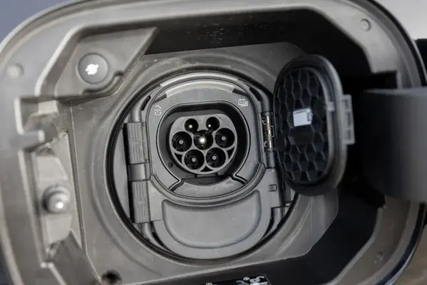 Mercedes-Benz EQA 250 AMG Line 46