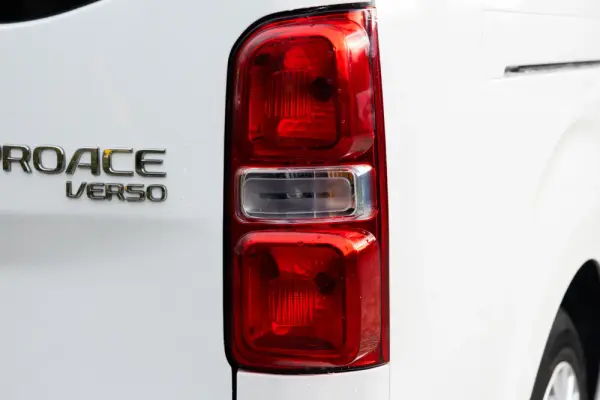 Toyota Proace Verso 1.5 D-4D L1 1.0T Comfort 9L 8