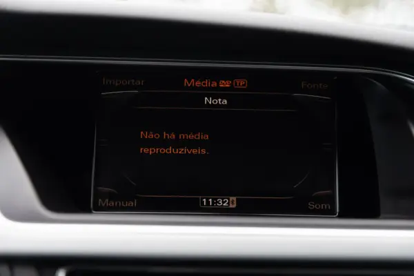Audi A5 2.0 TDi S-line 23