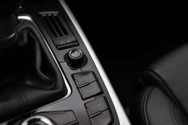 Audi A5 2.0 TDi S-line 30