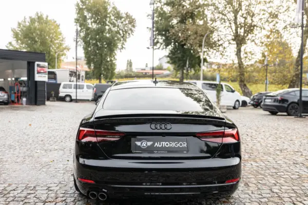 Audi A5 Sportback 2.0 TDI S-line 4