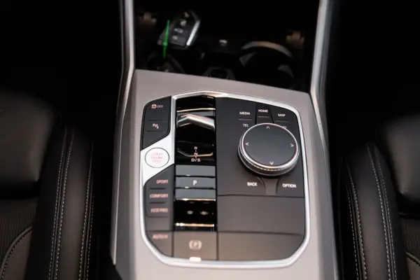 BMW 320 d Touring Pack Desportivo M Auto 14