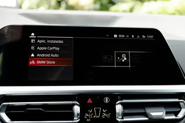 BMW 420 d xDrive Pack Desportivo M Auto 27