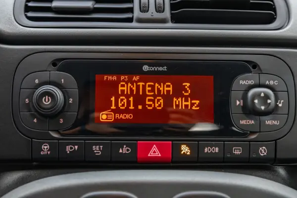 Fiat Panda 1.0 Hybrid City Life 16