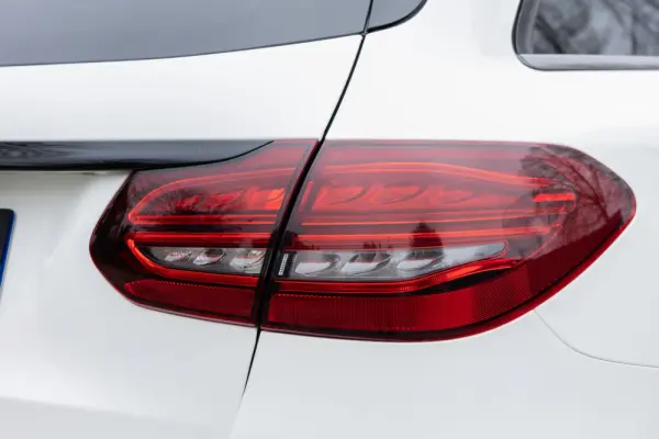Mercedes-Benz C 220 d AMG Line 10