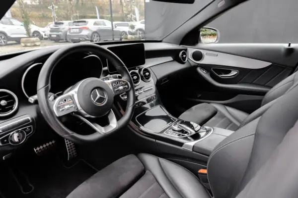Mercedes-Benz C 220 d AMG Line 11