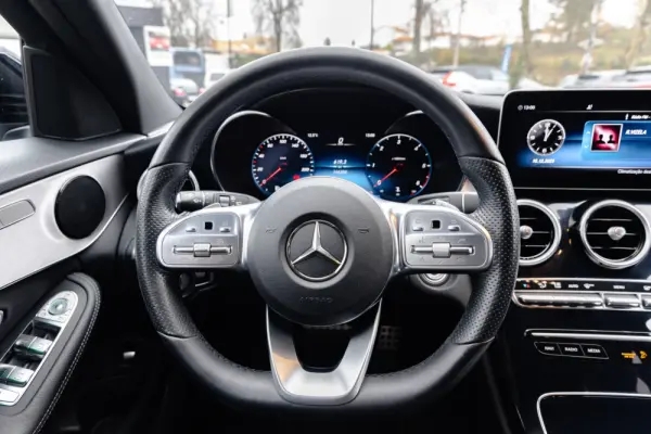 Mercedes-Benz C 220 d AMG Line 15