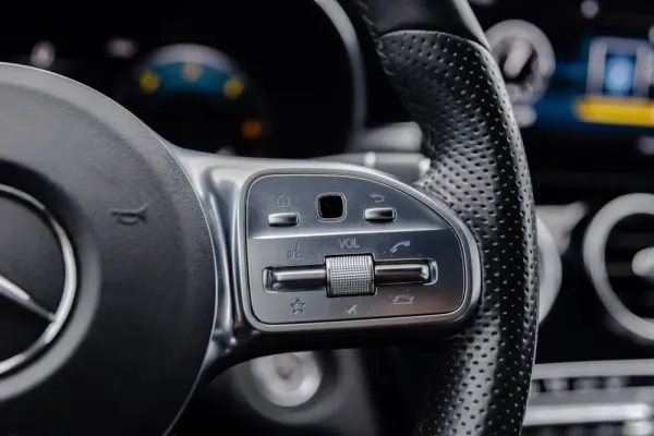 Mercedes-Benz C 220 d AMG Line 29